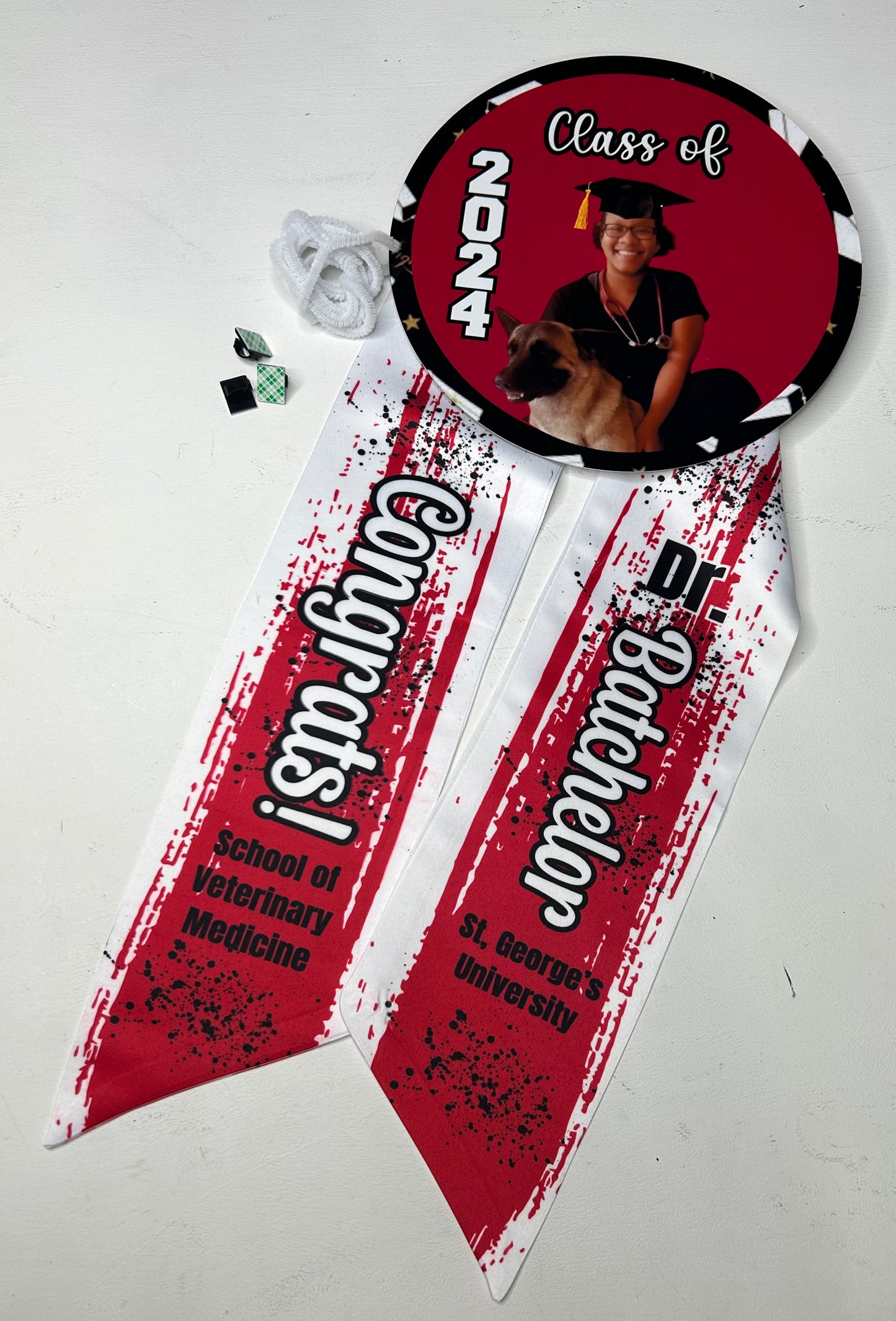 Graduation Brag Wreath Kit